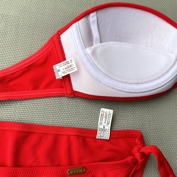 Red Swimsuit. Two pieces. Size-S. Excellent condition - Picture 7 of 8